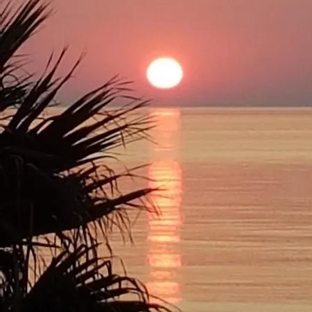 Apartment Superbe 3 Etoiles A 2 Pas De La Plage. Canet-en-Roussillon